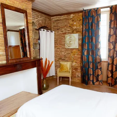 Bed & Breakfast Cafe De France *