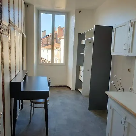 Cafe De France Отель типа 