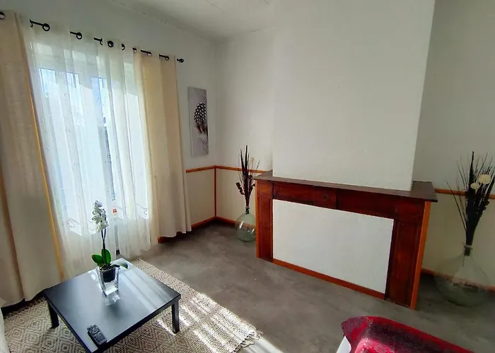 Cafe De France Panzió